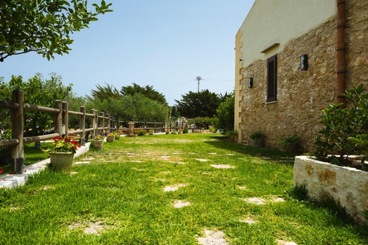 Casale La Macina - Hotel, Scopello ภายนอก รูปภาพ